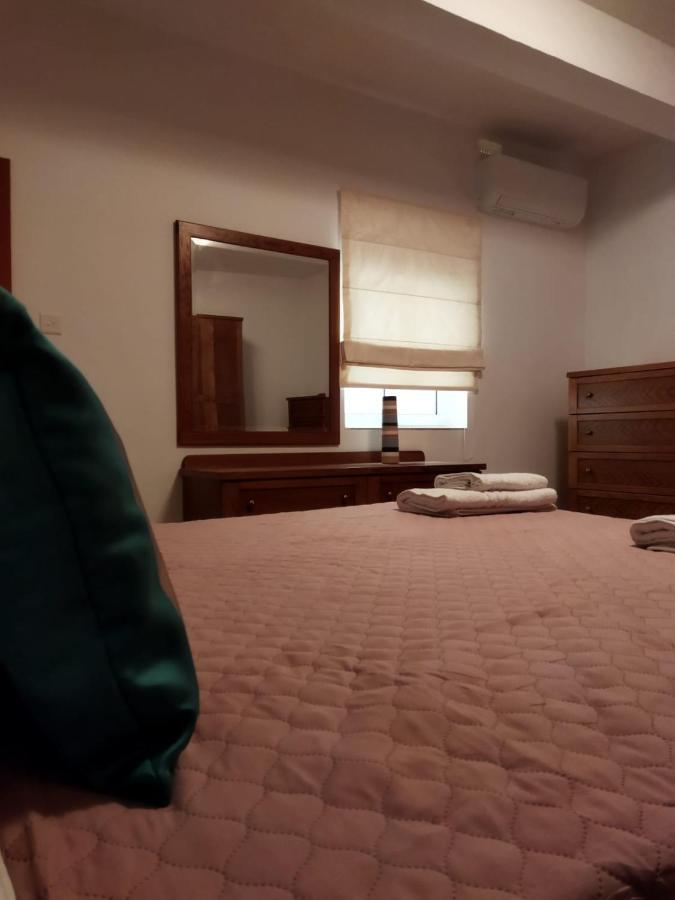 Centrally Located Bugibba Apartment - Seaside Comfort 圣保罗湾城 外观 照片